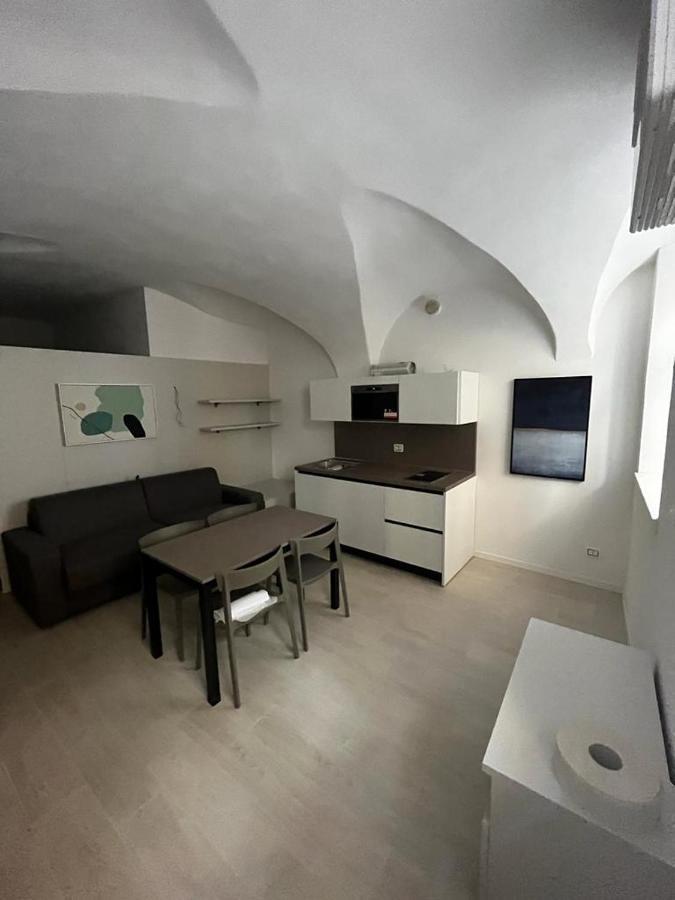 Smart Apartments Palazzo Mazzini 罗韦雷托 外观 照片