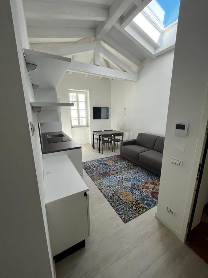 Smart Apartments Palazzo Mazzini 罗韦雷托 外观 照片
